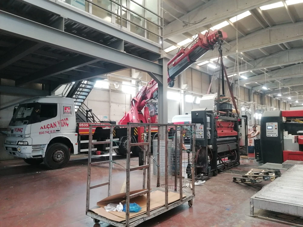 Silivri Alipaşa'da makina montajı